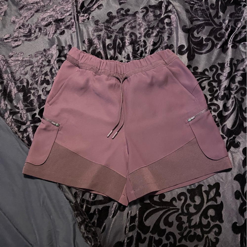 lululemon High-Rise Short